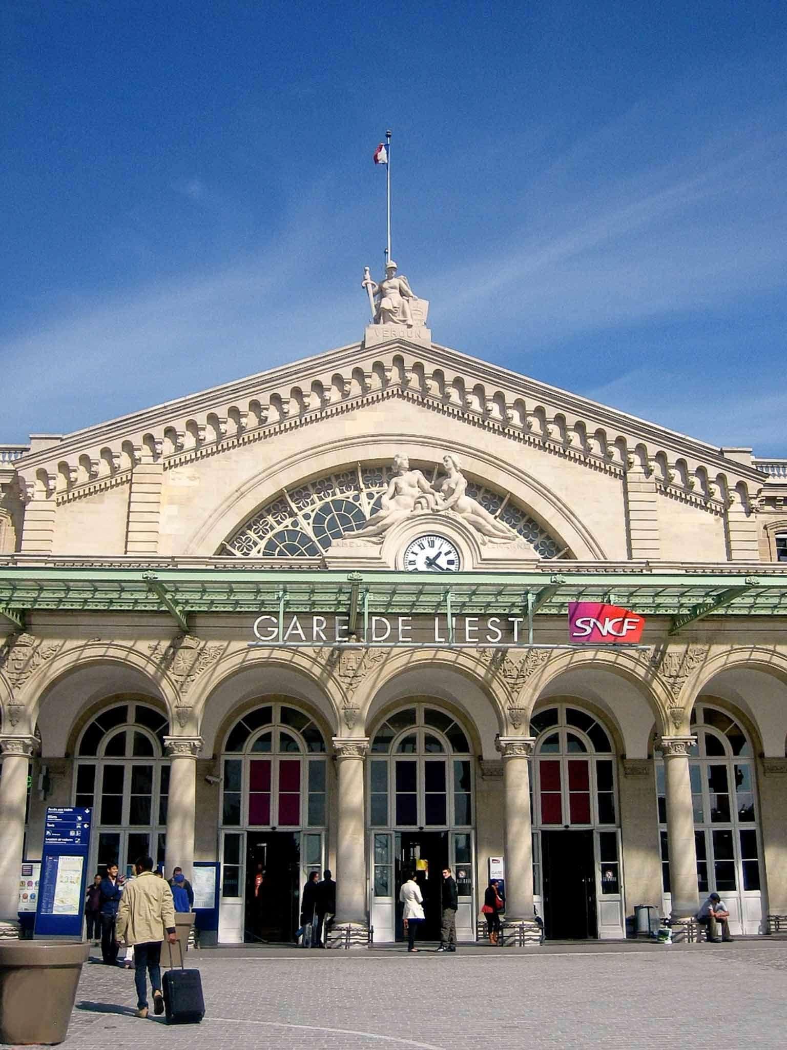 Ibis Paris Gare Du Nord Tgv Hotel Ngoại thất bức ảnh
